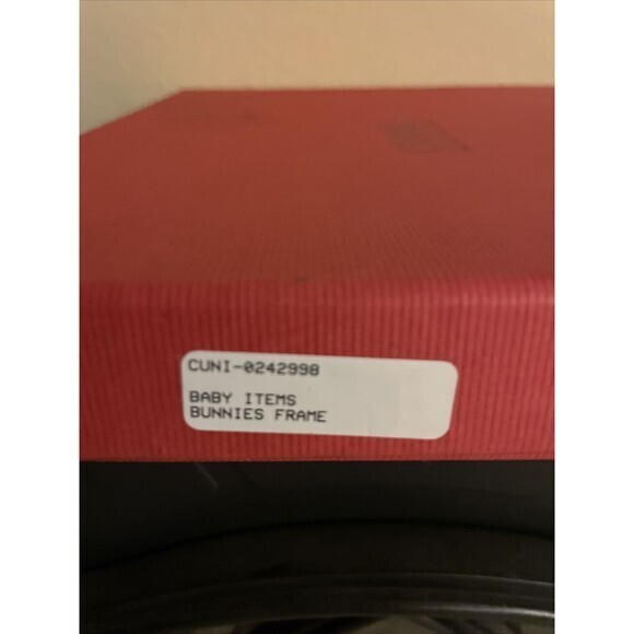 Lovely Cunill Sterling Silver Plated Children Picture‎ Frame with Relief Bunnies - Picture 8 of 10